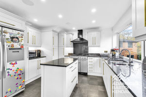 Photo 31- click for photo gallery